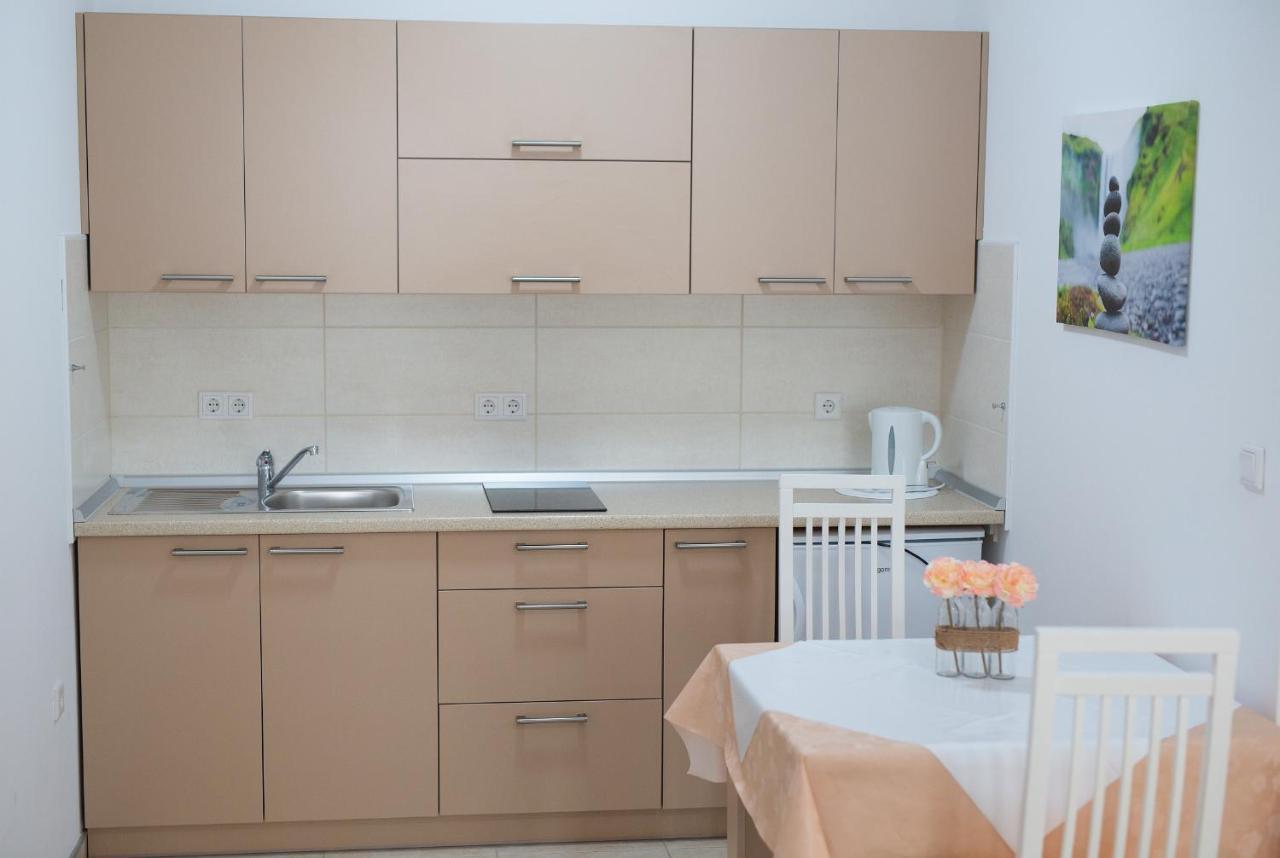 Apartmani Mara Matic Malinska Ngoại thất bức ảnh