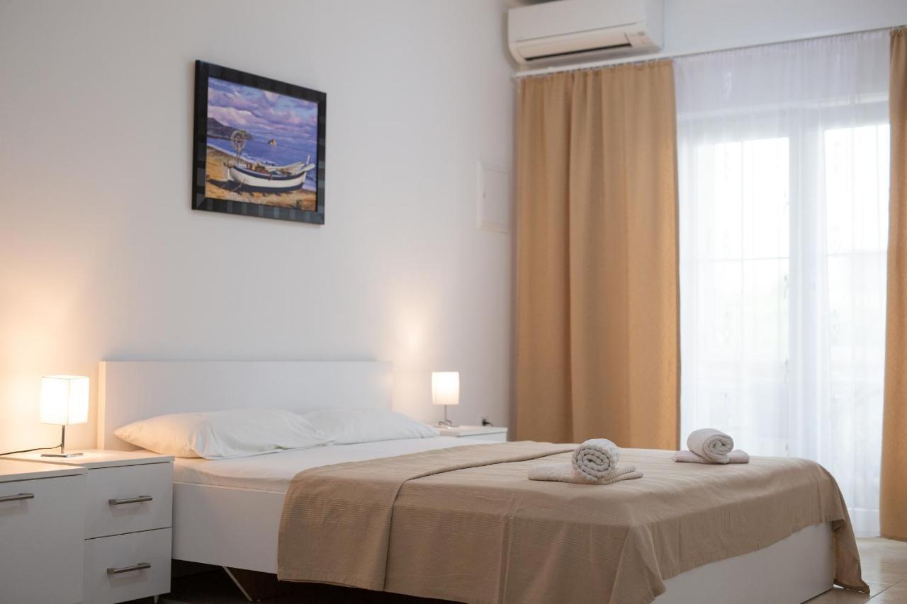 Apartmani Mara Matic Malinska Ngoại thất bức ảnh